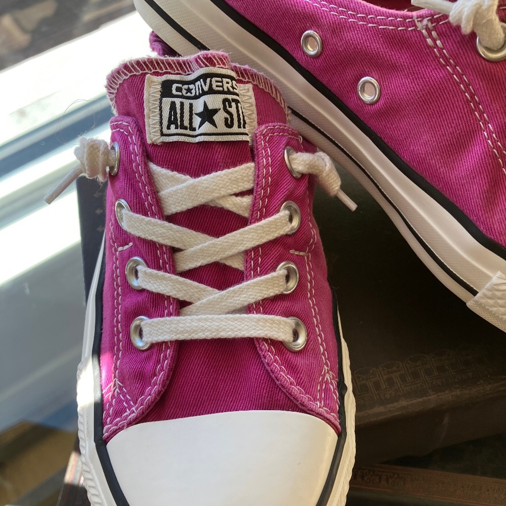 Converse Shorelines Raspberry Size 9 - Picture 2 of 9
